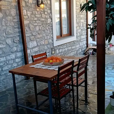 Holiday home Iris House - Casa Indipendente A Berat
