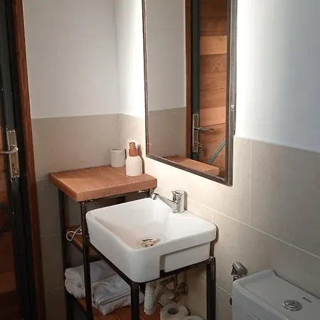 Iris House - Casa Indipendente A *