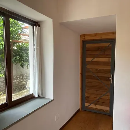 Iris House - Casa Indipendente A 度假居 培拉特