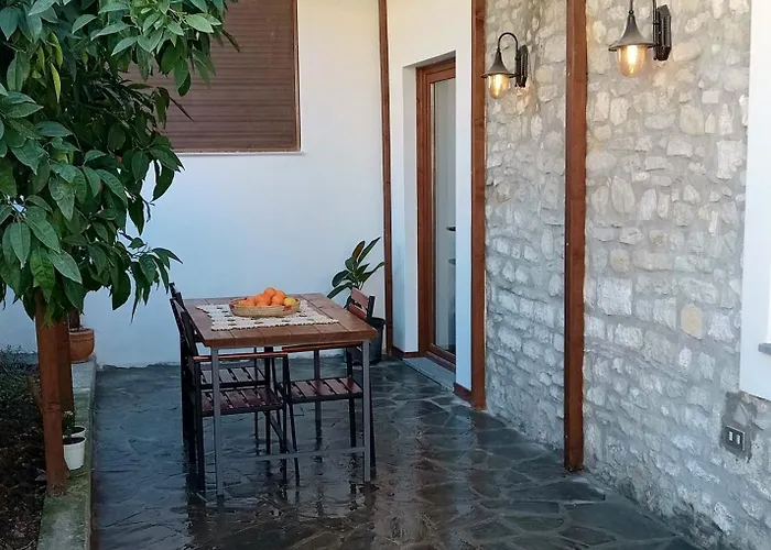 Iris House - Casa Indipendente A 度假居 培拉特