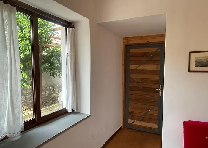 Iris House - Casa Indipendente A 度假居 培拉特